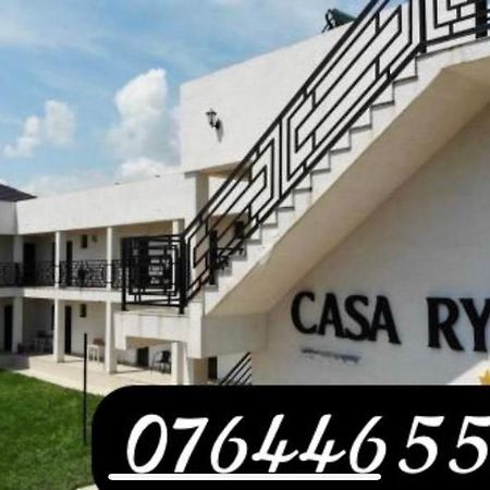 Casa Ryn Hotel วามาเวเก ภายนอก รูปภาพ